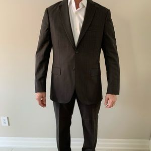 COPY - Banana Republic Brown Suit 🐻